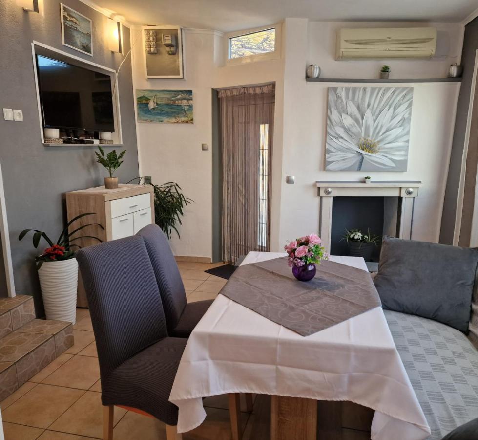 Apartment Ana Lozica With Terrace Dubrovnik Ngoại thất bức ảnh