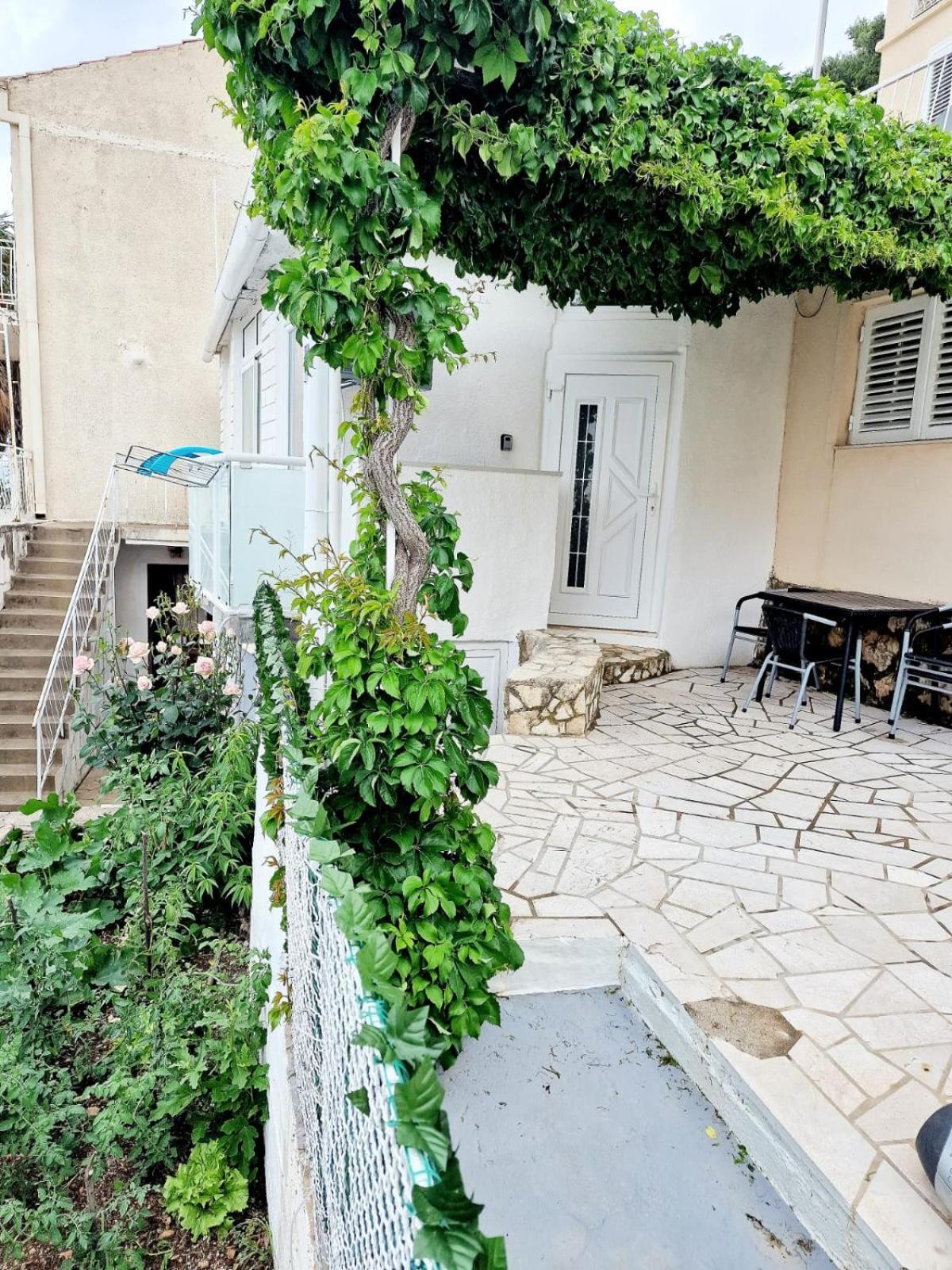 Apartment Ana Lozica With Terrace Dubrovnik Ngoại thất bức ảnh